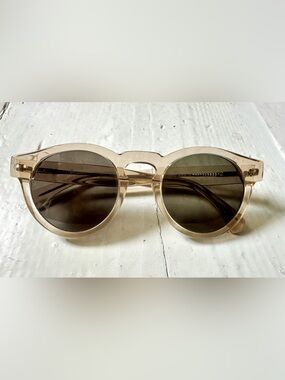 Illesteva Leonard Round Sunglasses Transparent Acetate Brown Gradient w/ Case